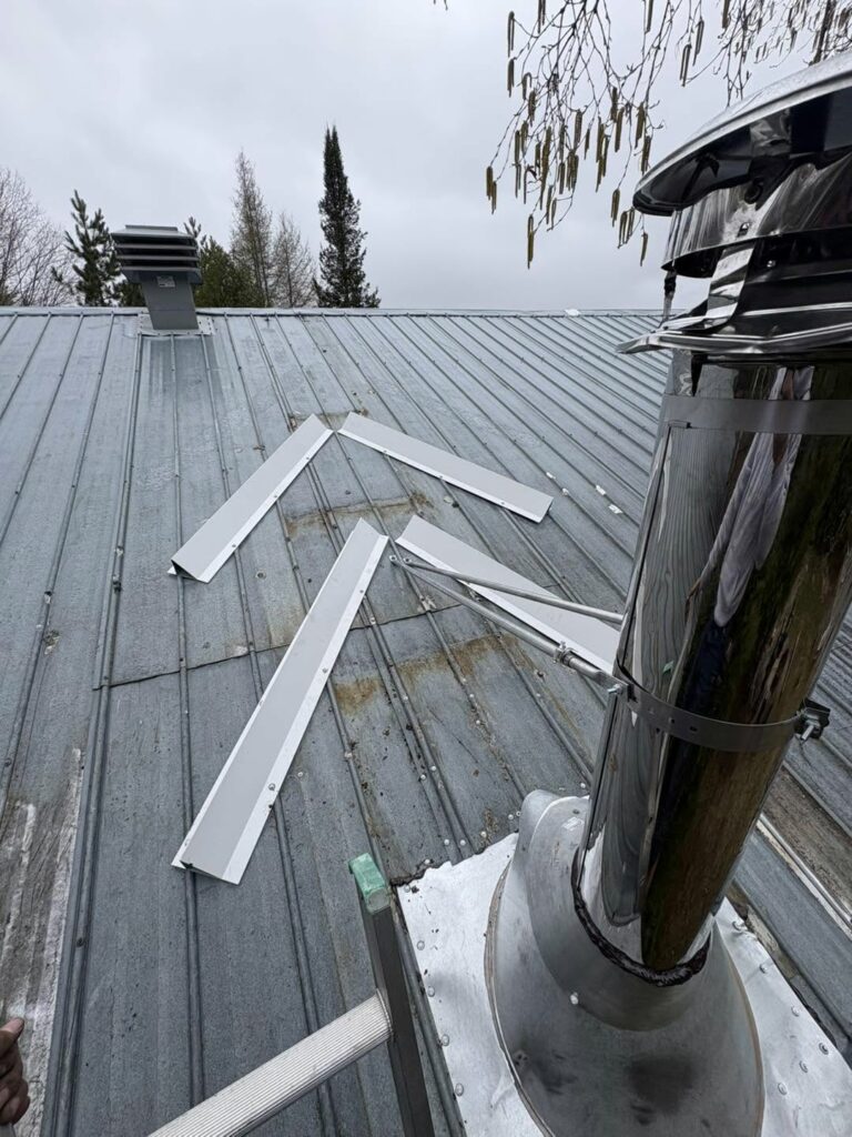 LES TOITURES CHARETTE ROOFING INC - photo 3
