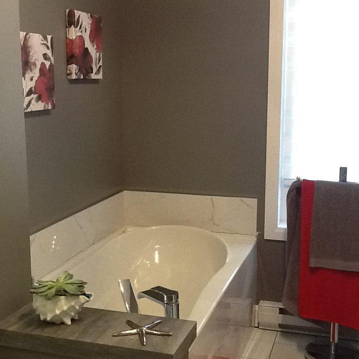 PEINTURE FANNIE T INC - photo 4
