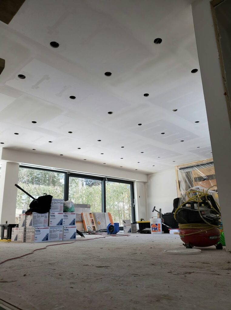 PLÂTRIER ÉLITE INC - photo 1